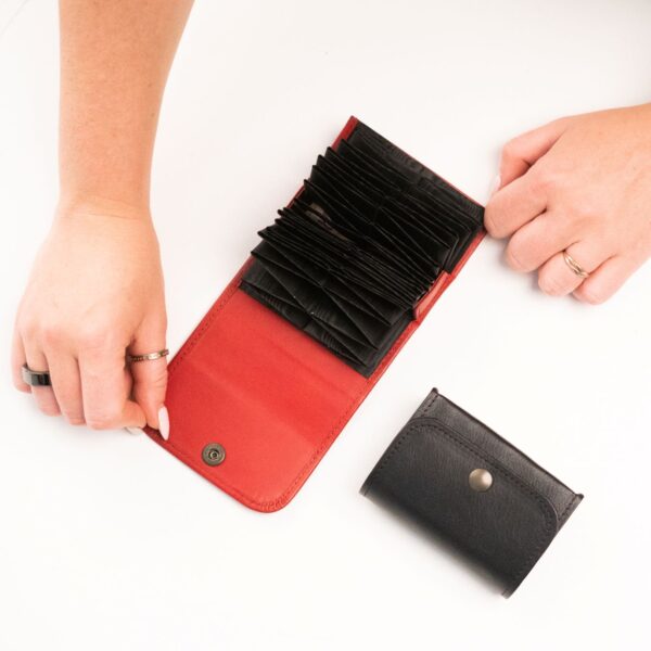 Papillon Leather Card Holder 32-14
