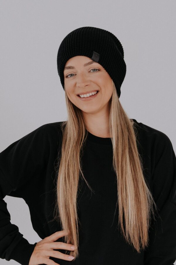 Breden Knitted 100% Merino Wool Cap WULF - Image 3